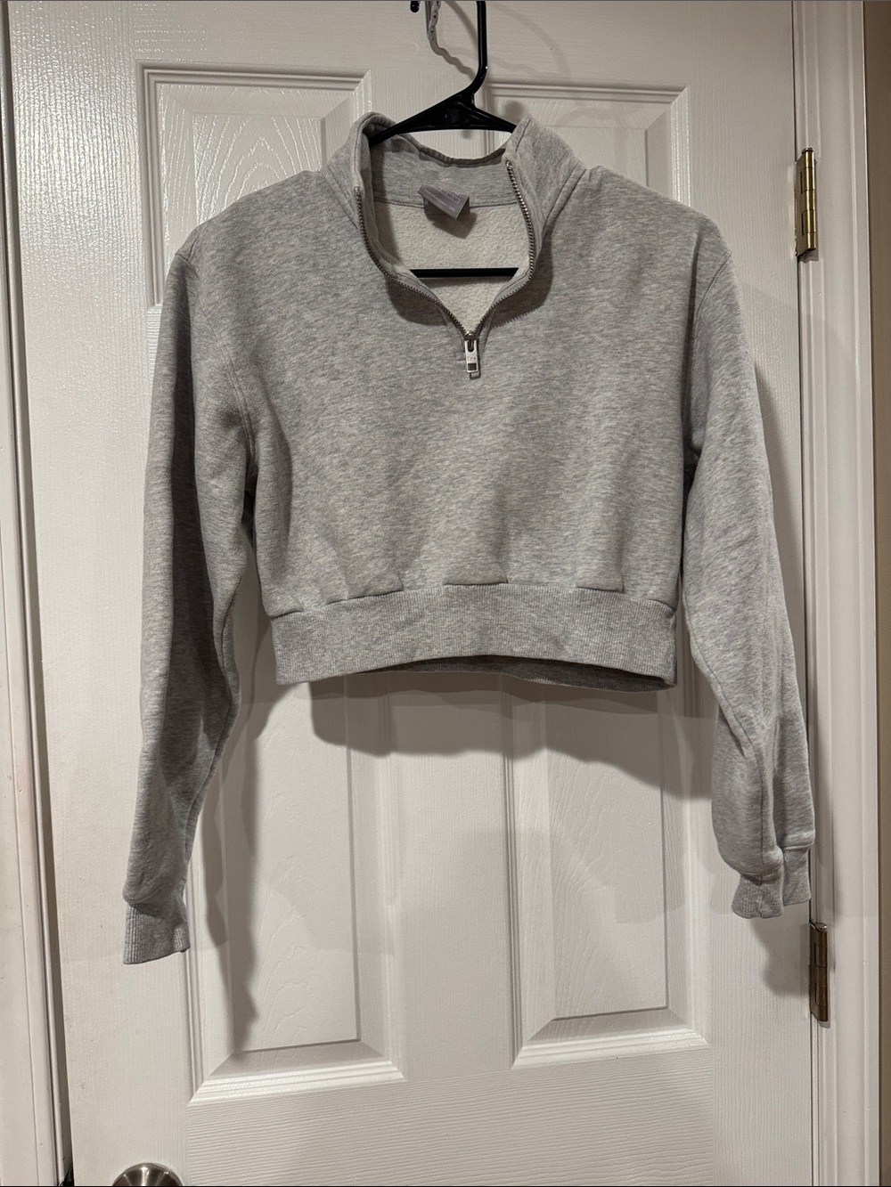 Aritzia TNA Cozy Fleece quarter-zip cropped pullover 2xs (Ptp 18.5” waist 13.5”)